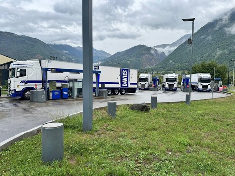 540463627_1367445345389282_1046951445859891599_n