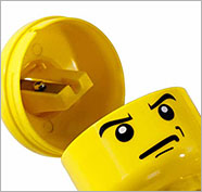 LEGO-Pencil-Tin-with-12-LEGO-Brick-Colored-Pencils.jpg