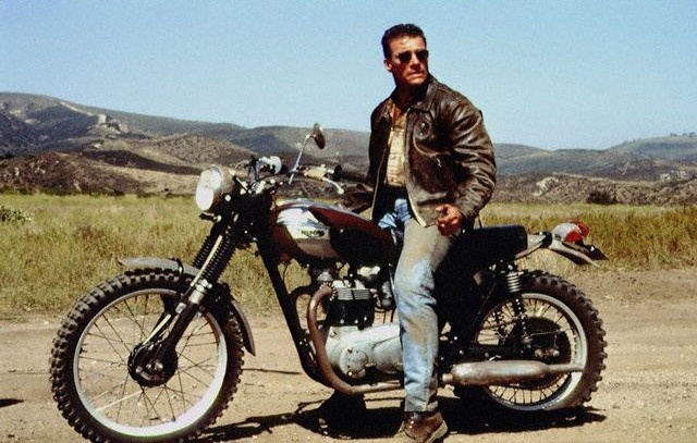 cavale-sans-issue-moto_hd