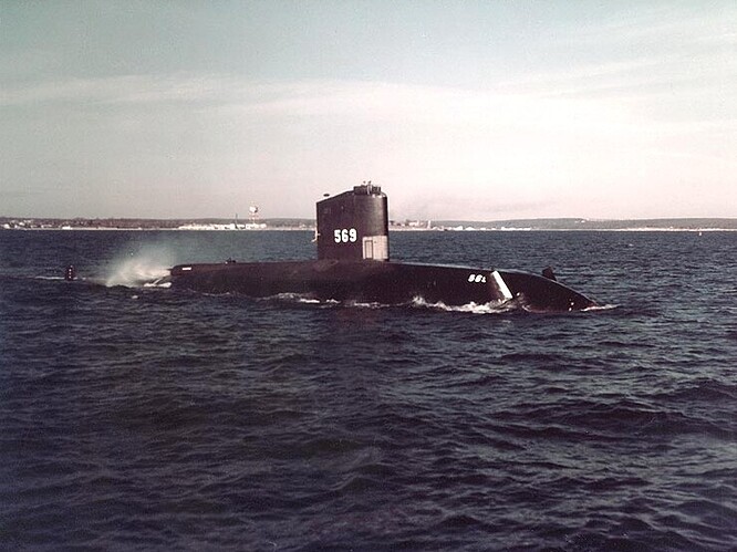 USS_Albacore_(AGSS-569)_underway_off_Newport,Rhode_Island(USA),on_11_March_1957(80-G-K-22262)