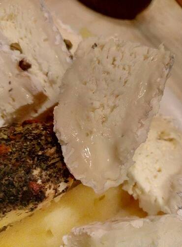 24129521_1974458952873527_9028421435180416887_n