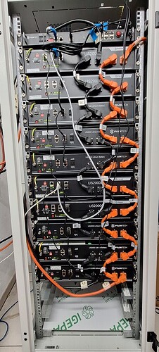 pylon-01